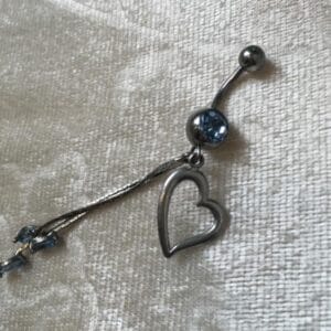 Navelsmycke med Strass och Hjärta