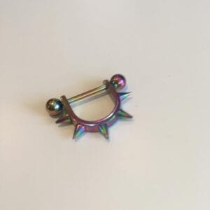 Smycke Eloxerad med Spikes