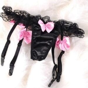Strumpebandshållare med g-string med rosa rosetter